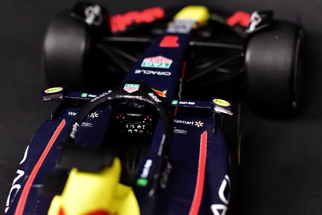 RB18 3D printed model — view 1