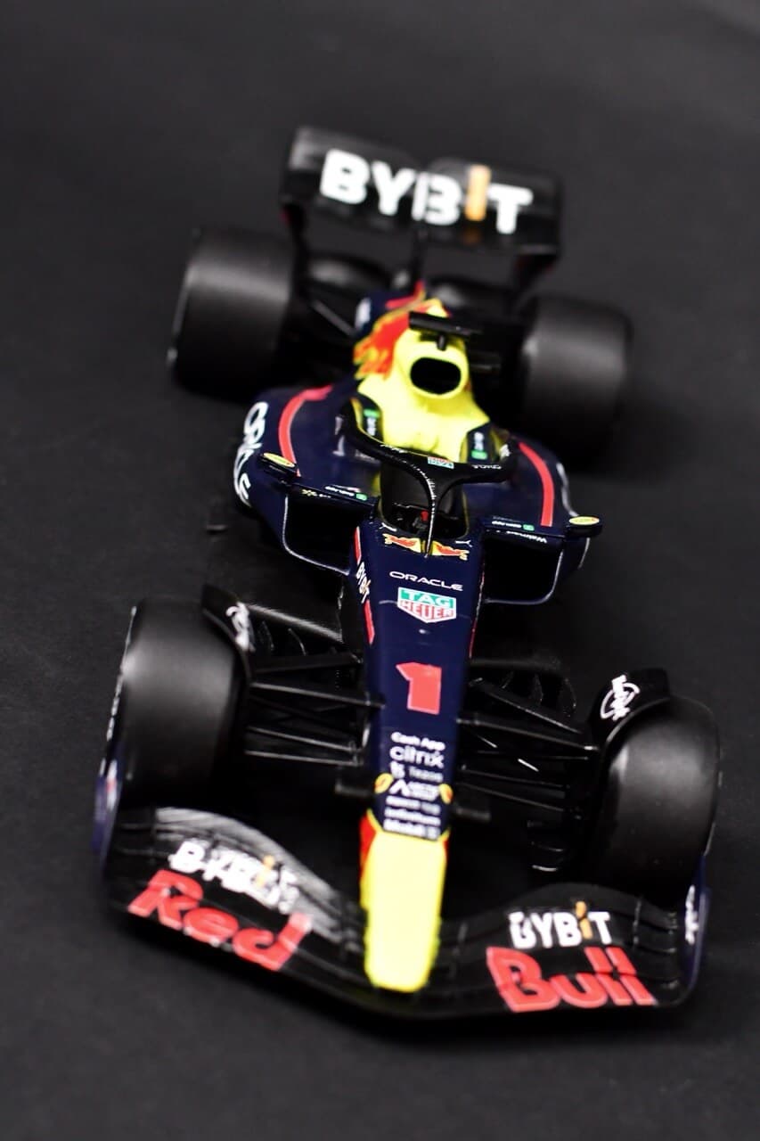 RB18 3D printed model — view 5