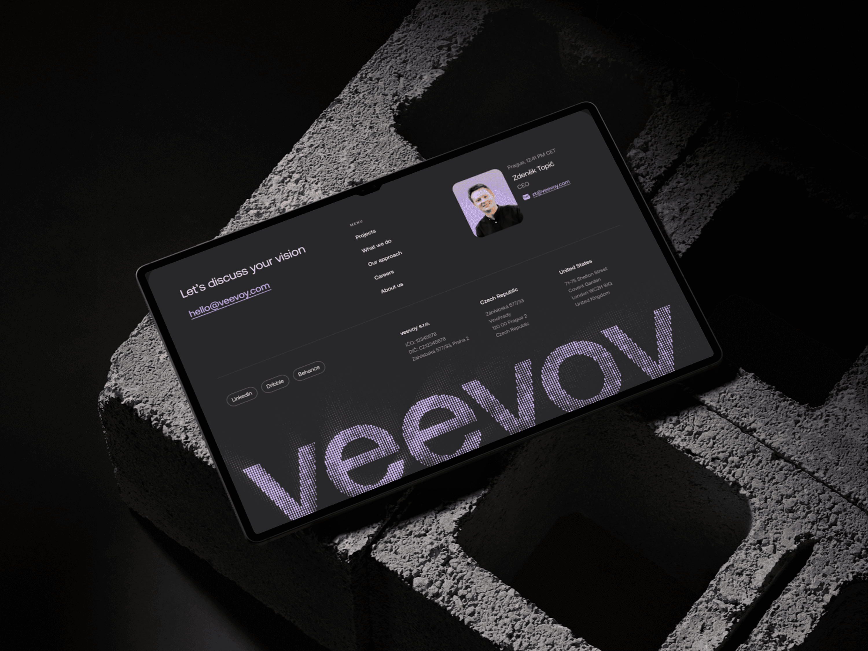 Veevoy footer with wordmark on Samsung Galaxy Tab S10 Ultra